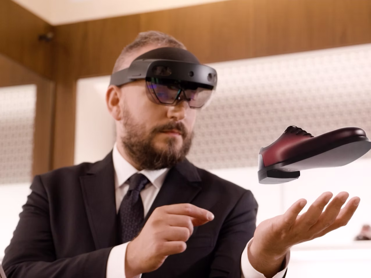 Salvatore Ferragamo innova la customer experience insieme a Microsoft ed Hevolus